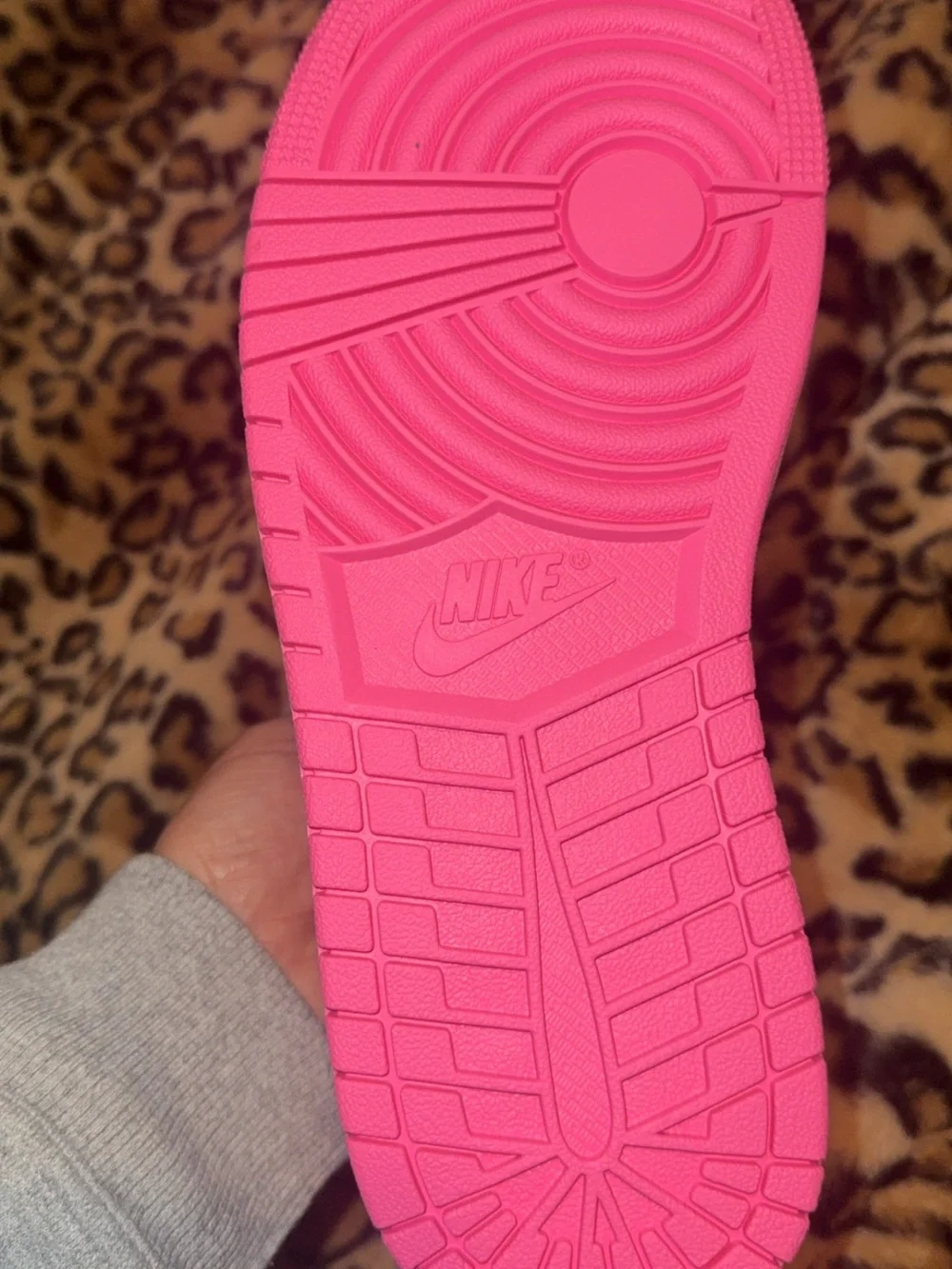 Nike Women’s Air Jordan 1 Low SE 9 Pink/Black/White Brand New w/Box